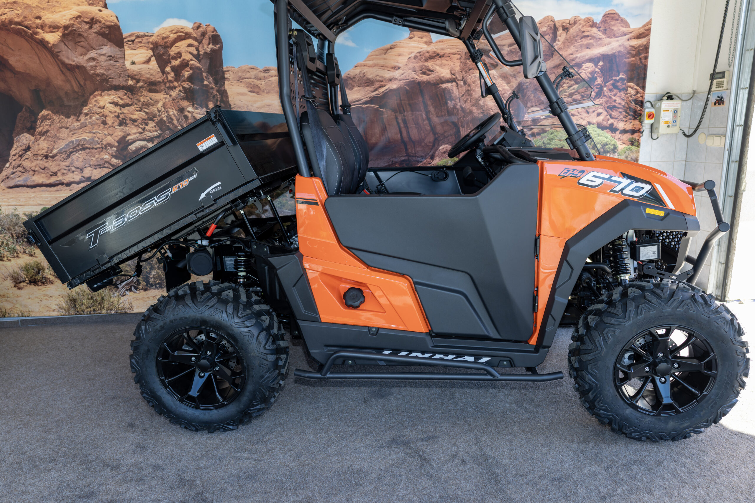Linhai T-Boss 670
